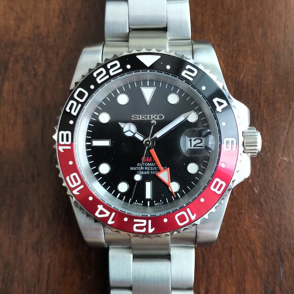 Automatic GMT Watch - Picture 4 of 6